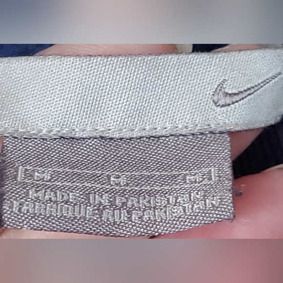 ✨️Nike sweatshirt sz M navy & light lavender lettering, with flaws. - Picture 9 of 11